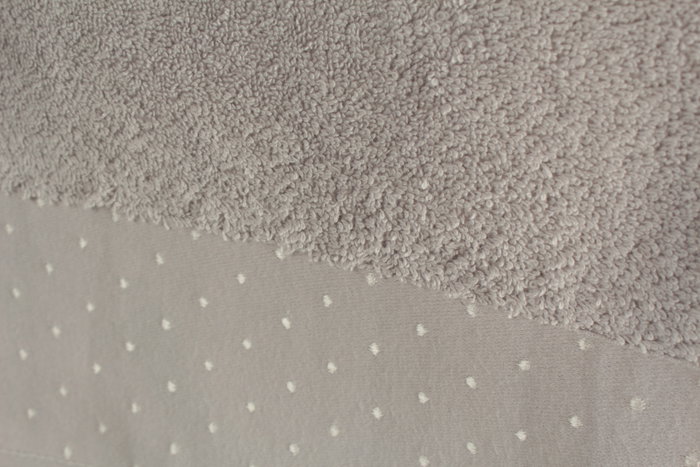 Mijölnir Pitircik - Juego de toallas de baño, Gris claro y blanco